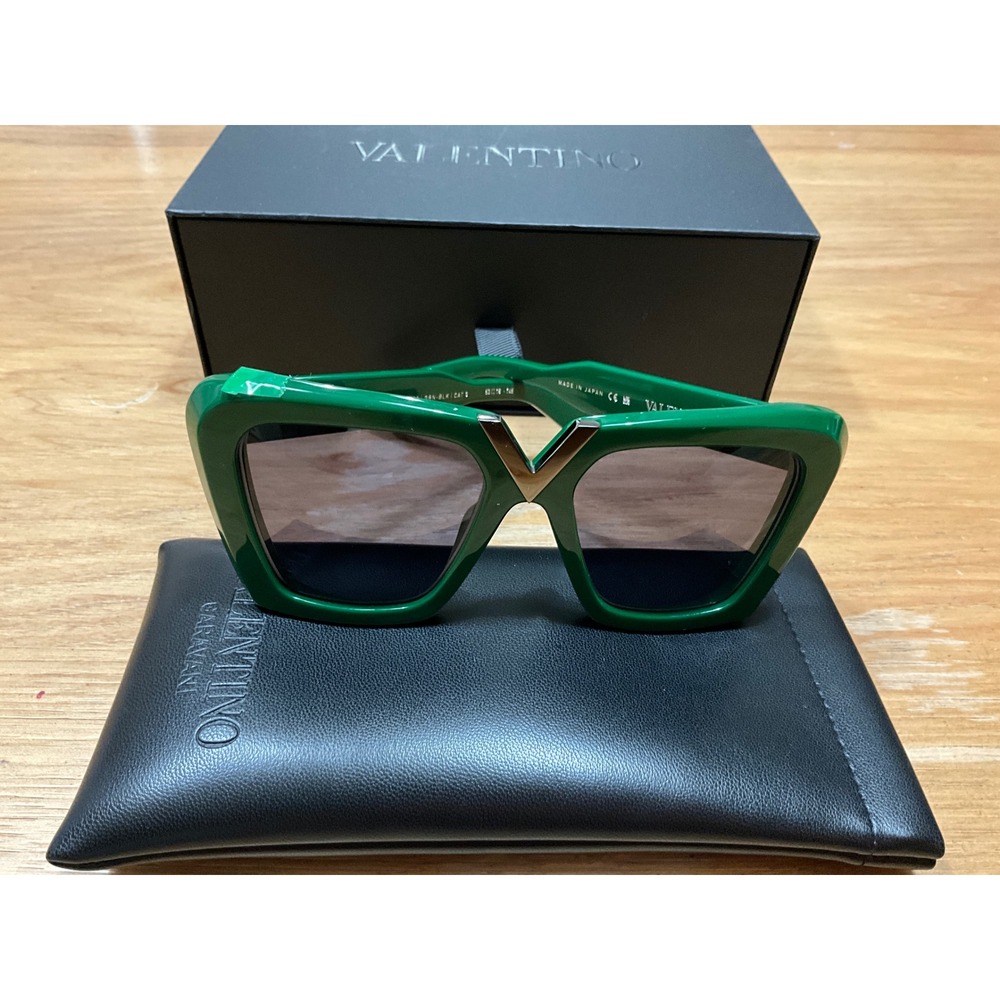NWT Valentino Garavani V-Gold II Green Oversized Square Sunglasses VLS-101C-53